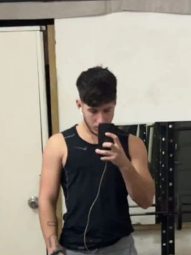 Ezequiel, foto del antes del proceso